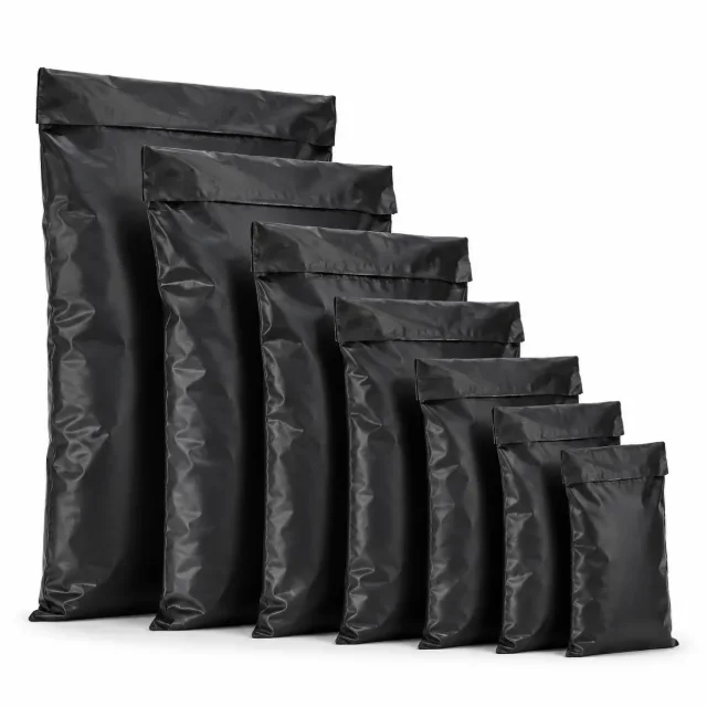 Bolsas e-commerce negras en varias medidas